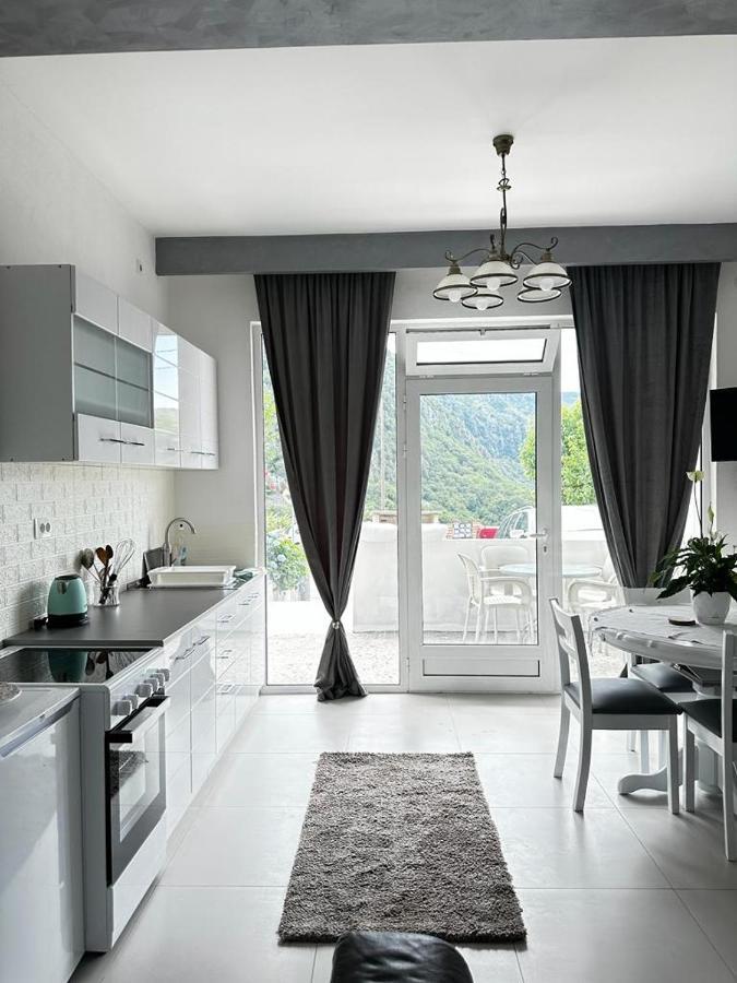 Apartments Boka Pearl Cattaro Esterno foto