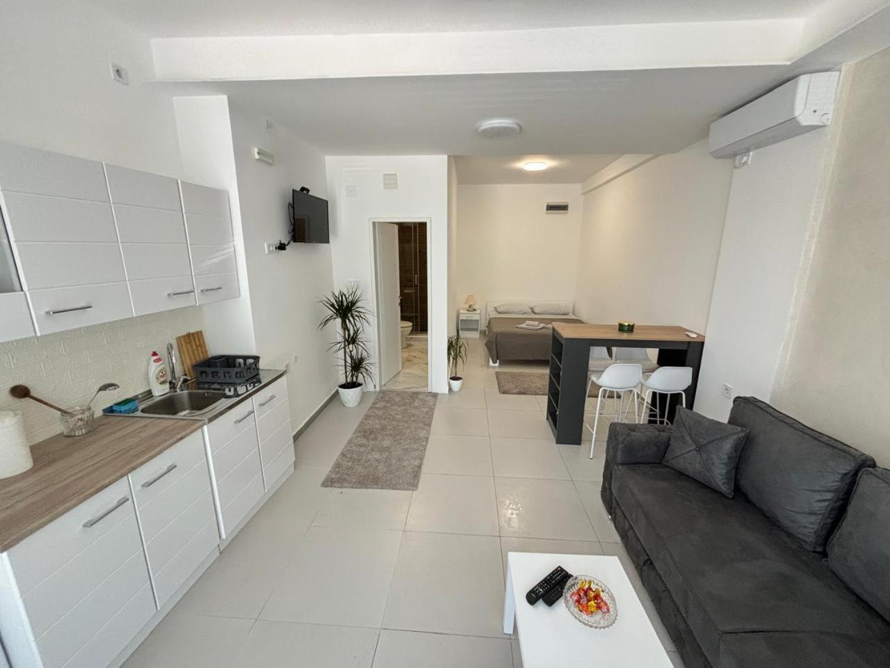 Apartments Boka Pearl Cattaro Esterno foto